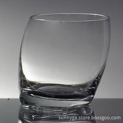 Handmade Glass Tumbler with 375mL Capacity, Measures 78 x 70 x 90mm